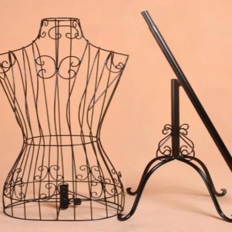 Dress Form Mannequin - IJzeren vrouwelijke mannequin torso met stabiele