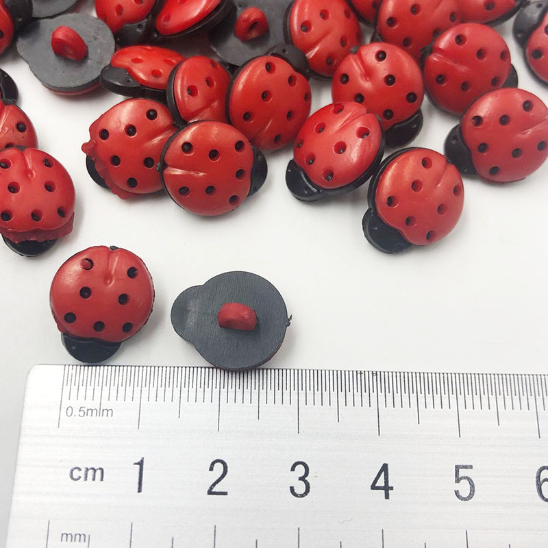 50/100Pcs Rood Lieveheersbeest - Button Hole Cutter recensie en prijs